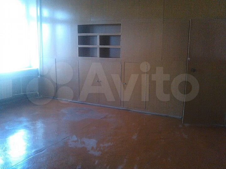 Продам помещение свободного назначения, 133.7 м²