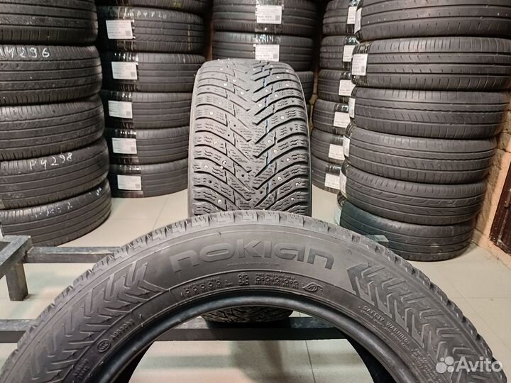 Nokian Tyres Hakkapeliitta 8 215/55 R16 97T