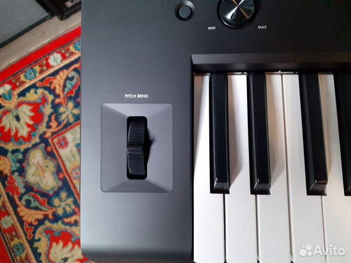 Синтезатор yamaha psr e473 на стойке