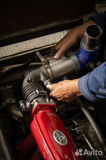 Ремонт и сервис лодок, катеров и моторов