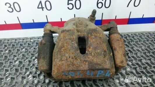 Суппорт тормозной передний левый toyota RAV 4 ZSA3