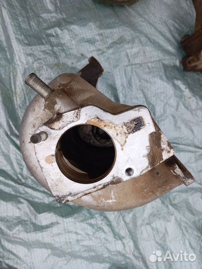 Впускной коллектор ваз 2104