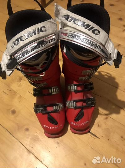 Горнолыжные ботинки