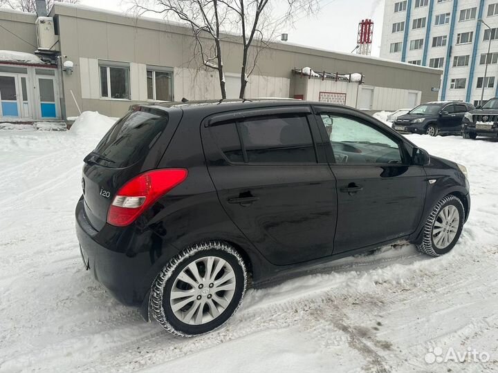 Hyundai i20 1.4 AT, 2010, 185 000 км