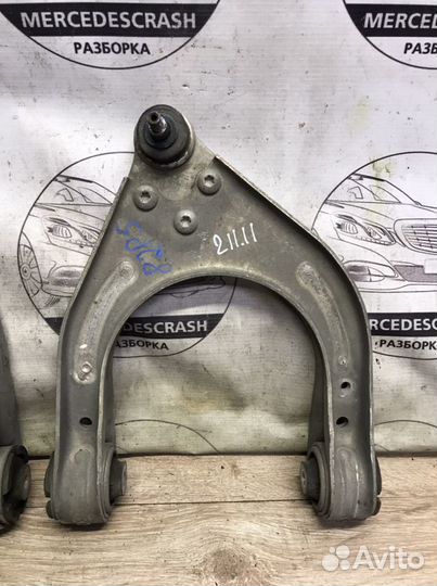 Рычаг передний верхний Мерседес w211