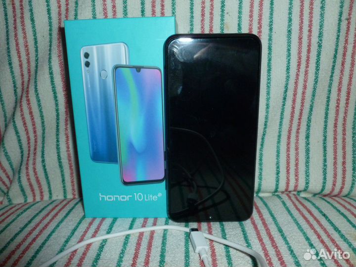 HONOR 10 Lite, 3/64 ГБ