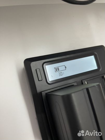 Зарядка для аккумуляторов Sony NP-F