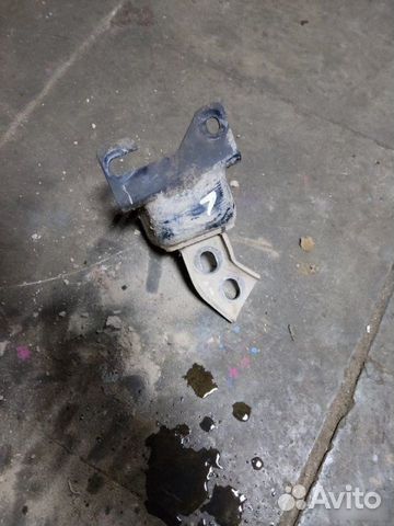 Опора кпп левая Лада Ларгус Кросс