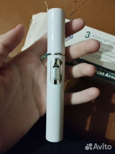 Прибор для борьбы с прыщями