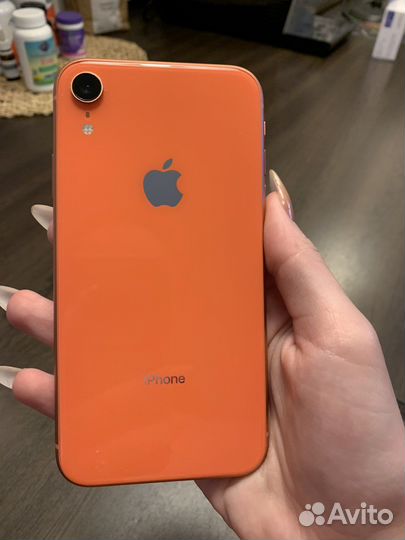 iPhone Xr, 128 ГБ