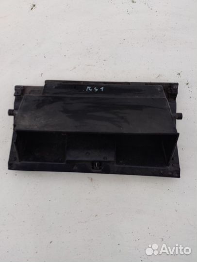 Бардачок kia sportage 1