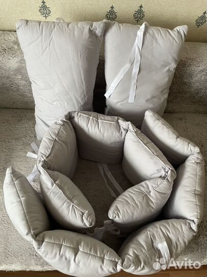 Комплект бортиков в кроватку