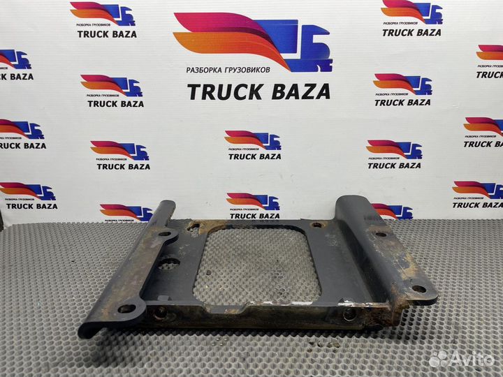 81155025361 Кронштейн глушителя