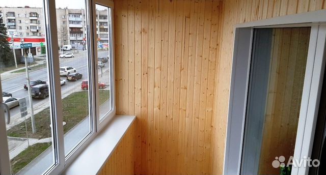 Двухстворчатое окно с монтажом