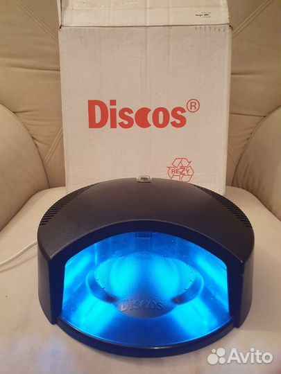 Лампа для сушки ногтей