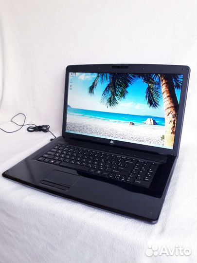 Большой ноутбук DNS Intel i3, Nvidia 540M 4Gb