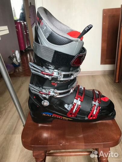 Горнолыжные ботинки