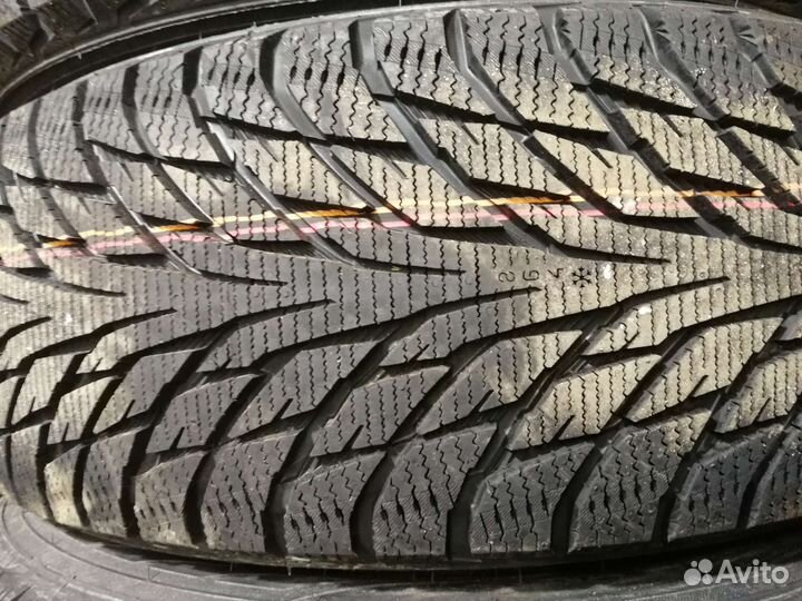 Nokian Tyres Hakkapeliitta R2 215/60 R16 99R