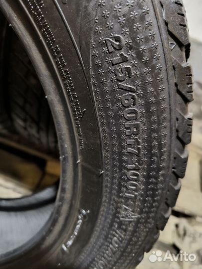 Kumho I'Zen RV Stud KC16 215/60 R17