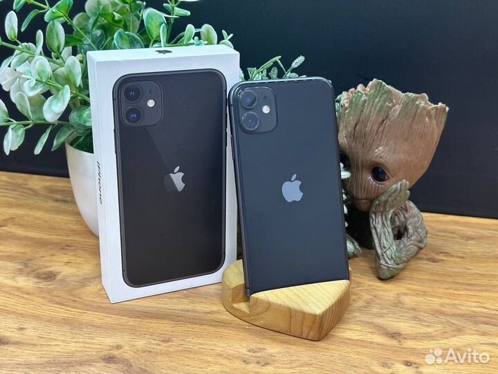 iPhone 11, 64 ГБ