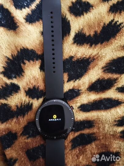 Смарт часы amazfit gtr 2 с доп. ремешком и чехлом