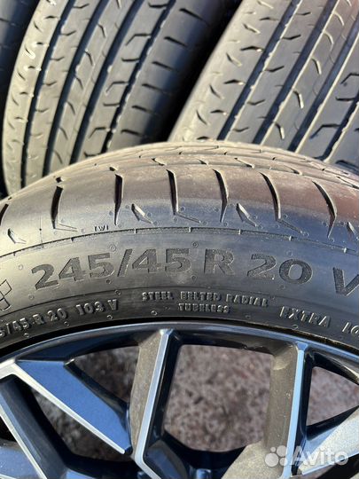 Continental MaxContact MC6 245/45 R20