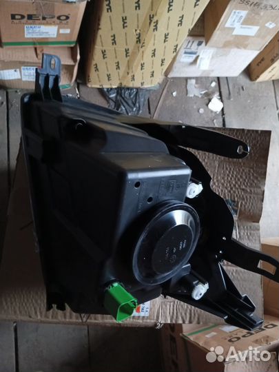 Фара правая Ford fusion 1526782