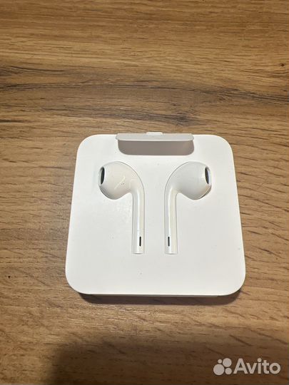 Наушники earpods проводные из комплекта