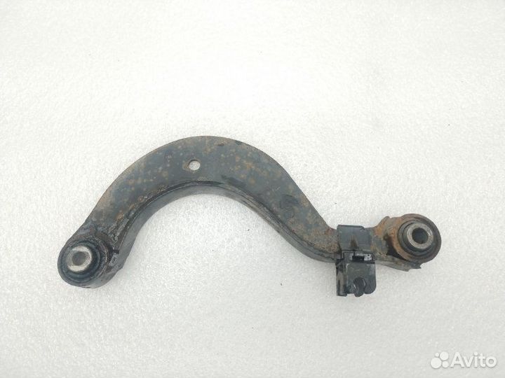 Рычаг поперечный задний Volkswagen Passat B7 cdab