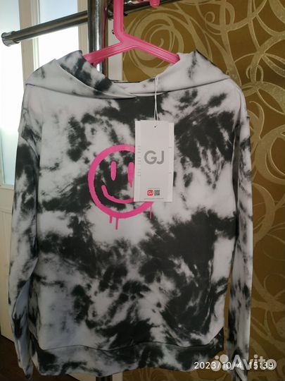 Худи для девочки на 6-8 лет размер 128