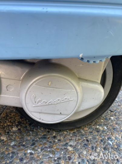 Дет. мотоцикл на аккумуляторе vespa per- perego