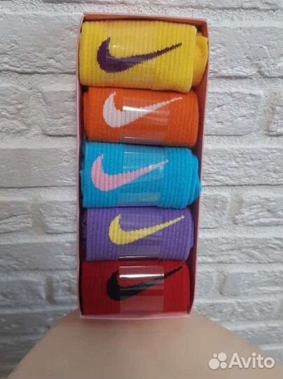 Носки женские в подарочной коробочке