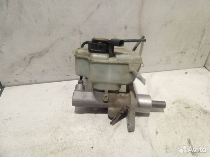 Главный тормозной цилиндр Skoda Octavia NET