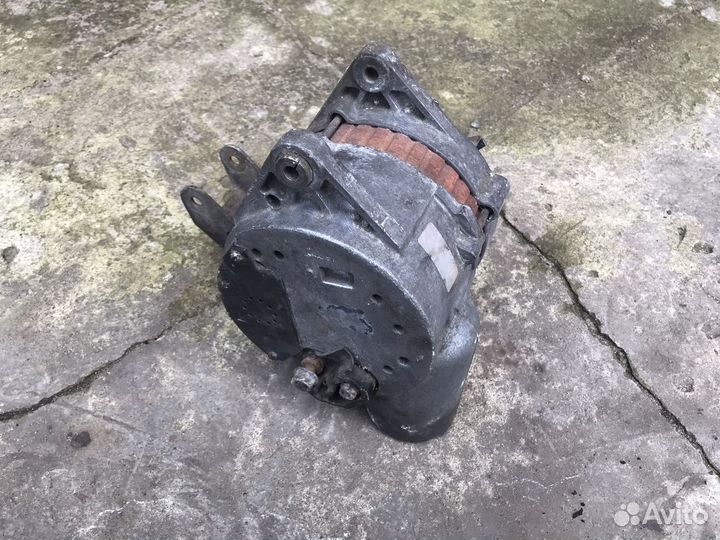 Генератор bmw м30 115А