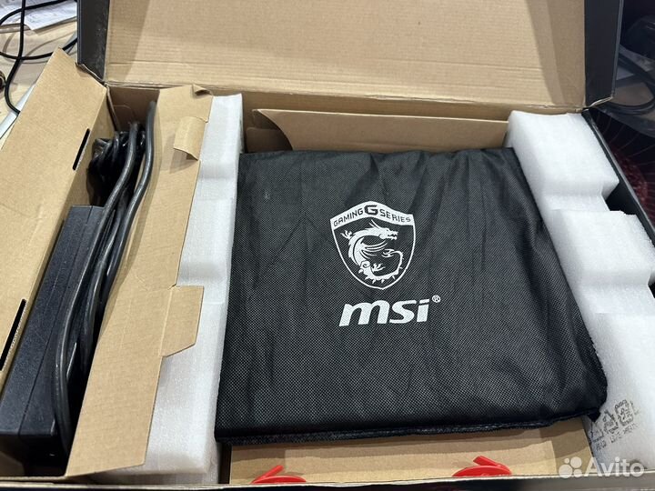 Игровой ноутбук msi Apache Pro gtx1070