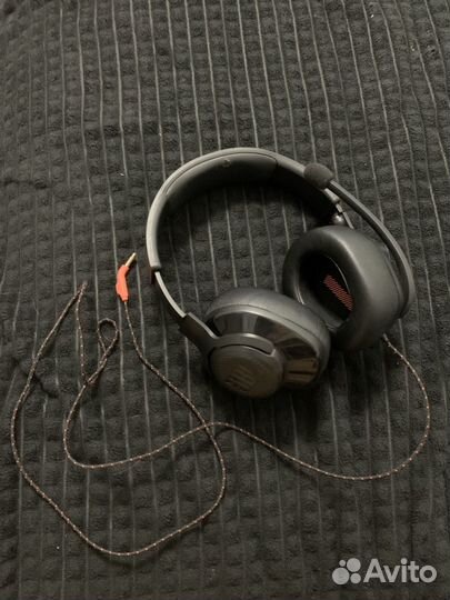 Наушники Jbl quantum 300