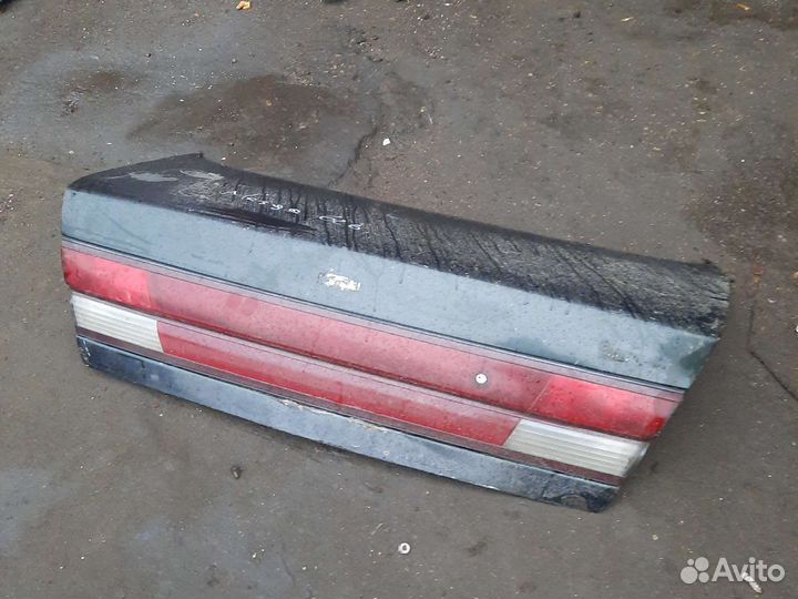 Крышка багажника mazda 626