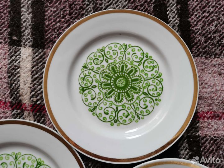 3 шт тарелки СССР Пролетарий зелёный рисунок