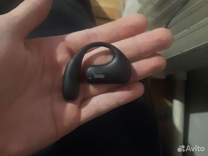 Спортивные наушники