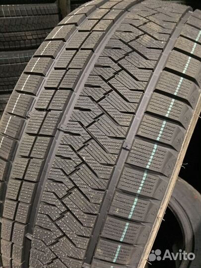 Triangle PL02 295/40 R20 112V