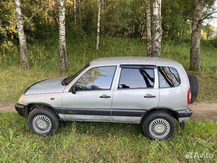 Chevrolet Niva, 2005