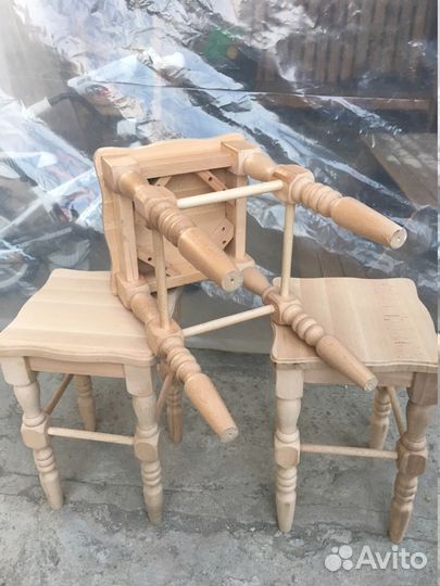 Табурет кухонный из бука