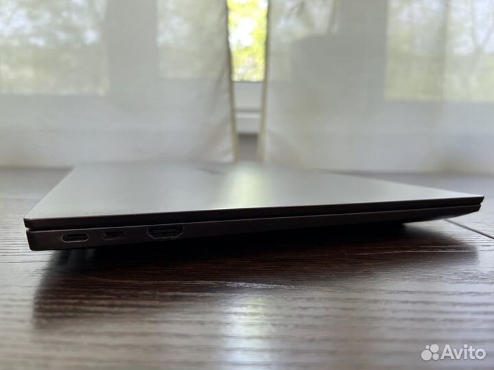 Huawei MateBook d16