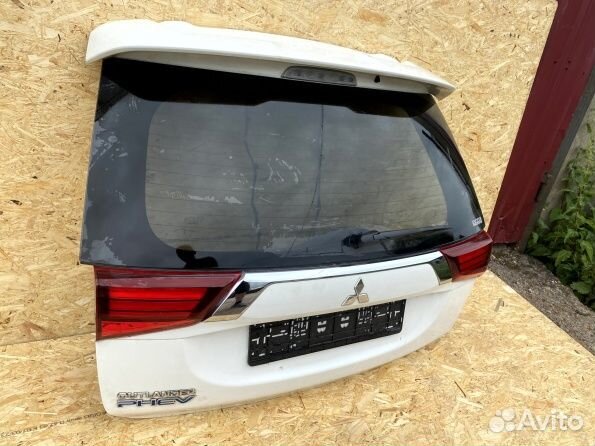 Крышка багажника Митсубиси Аутлендер 3 гф