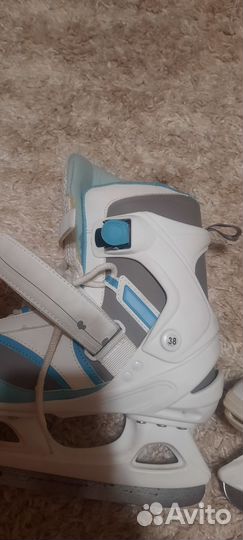 Коньки женские 38 размер