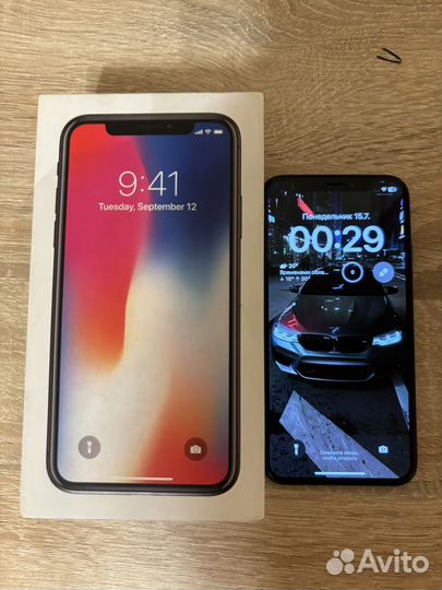 iPhone X, 64 ГБ