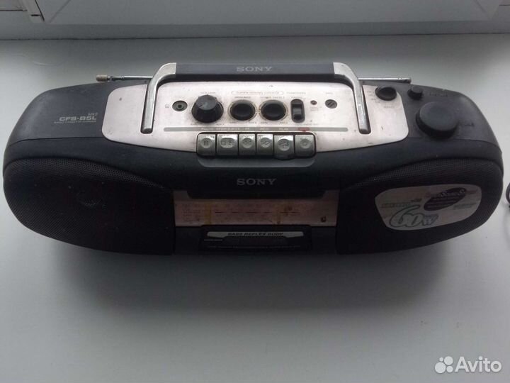 Музыкальный центр Sony cfs-b5l. На запчасти