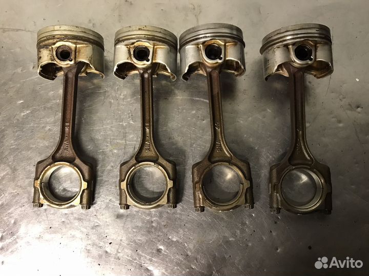 Поршень+шатун R18A2 Honda 1.8 civic 8