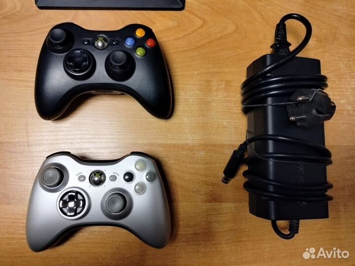 Xbox 360E 250Gb FreeBoot 2 Джоя 42 Игры
