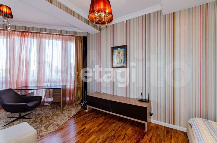 5-к. квартира, 222 м², 14/18 эт.